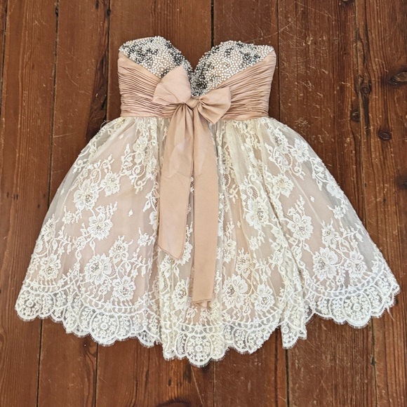 Sherri Hill Pink Strapless White Lace Hoco BabyDoll Dress Bow Short Mini Size 6 - Picture 1 of 12